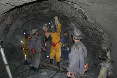 雁峰工程爆破中的危险因素分析以及应对工程爆破危险的措施